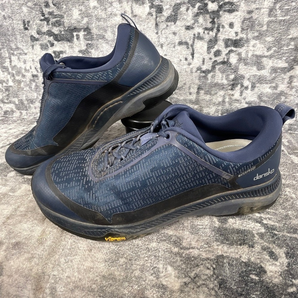 Dansko Makayla Waterproof Sneakers Womens Size 7 Navy Blue Vibram Walking Shoe